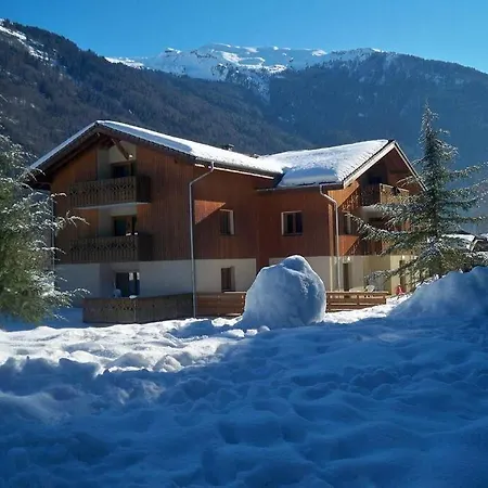 Bel Appartement Avec Piscine - Le Grand Tetras Samoens Exterior photo