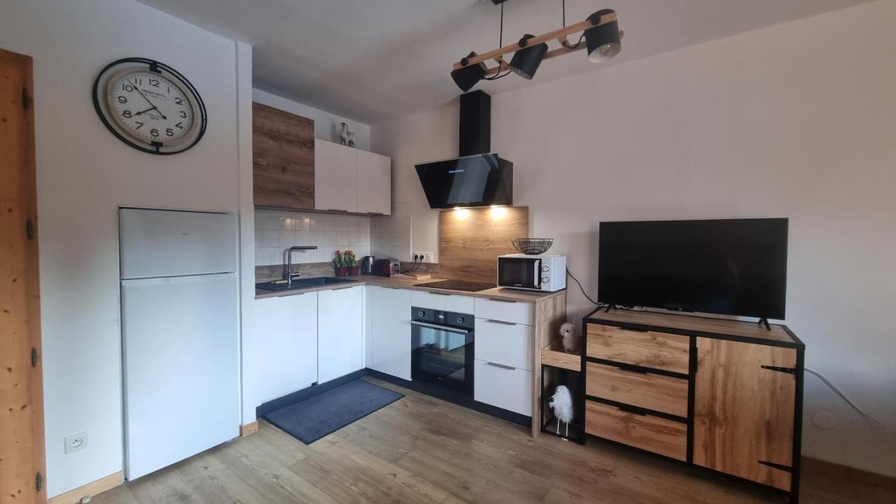 Apartment Bel Avec Piscine - Le Grand Tetras